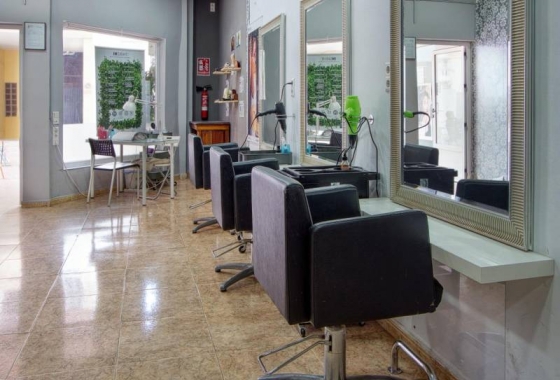 Resale - Commercial Unit - Torrevieja - La Mata