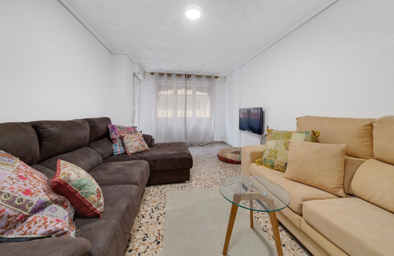 Rynek wtórny - Apartament - Torrevieja - Playa de los Locos