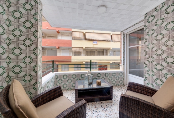 Rynek wtórny - Apartament - Torrevieja - Playa de los Locos