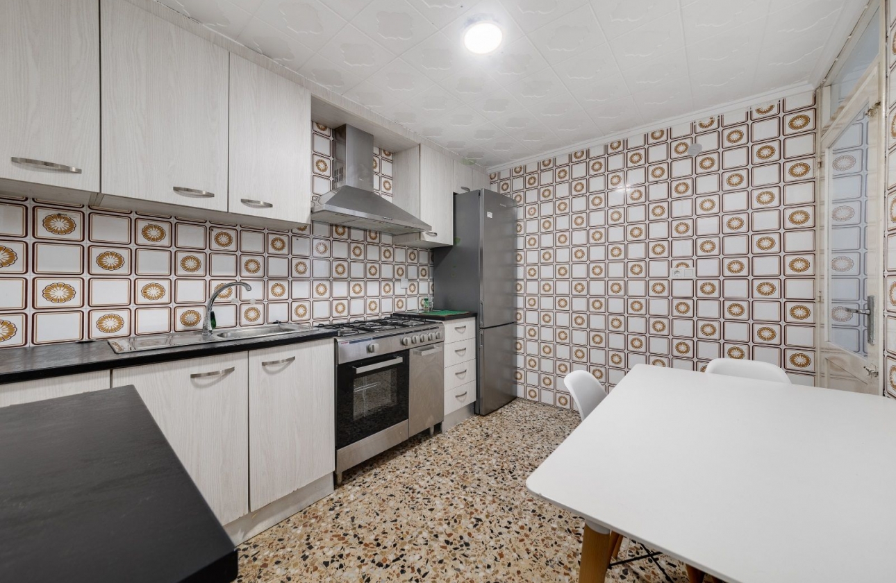 Rynek wtórny - Apartament - Torrevieja - Playa de los Locos