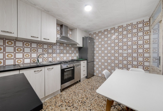 Rynek wtórny - Apartament - Torrevieja - Playa de los Locos