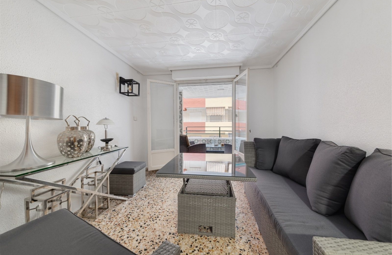 Rynek wtórny - Apartament - Torrevieja - Playa de los Locos