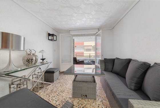 Rynek wtórny - Apartament - Torrevieja - Playa de los Locos