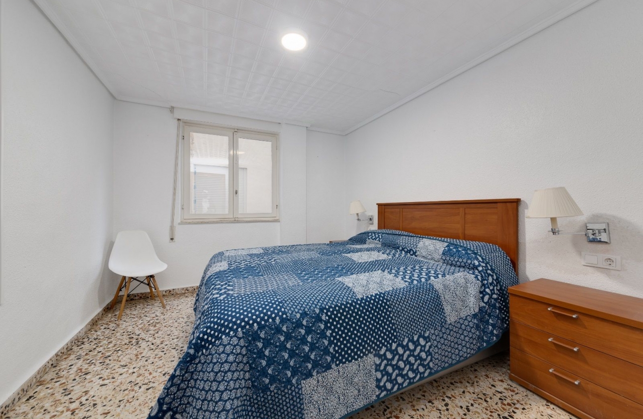 Rynek wtórny - Apartament - Torrevieja - Playa de los Locos