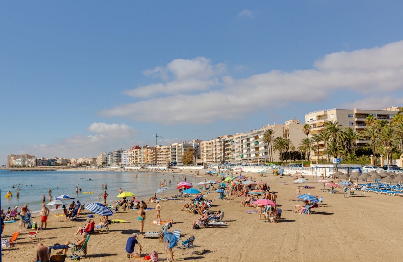 Rynek wtórny - Apartament - Torrevieja - Playa de los Locos