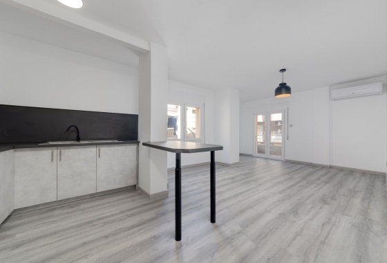 Resale - Apartment - Torrevieja