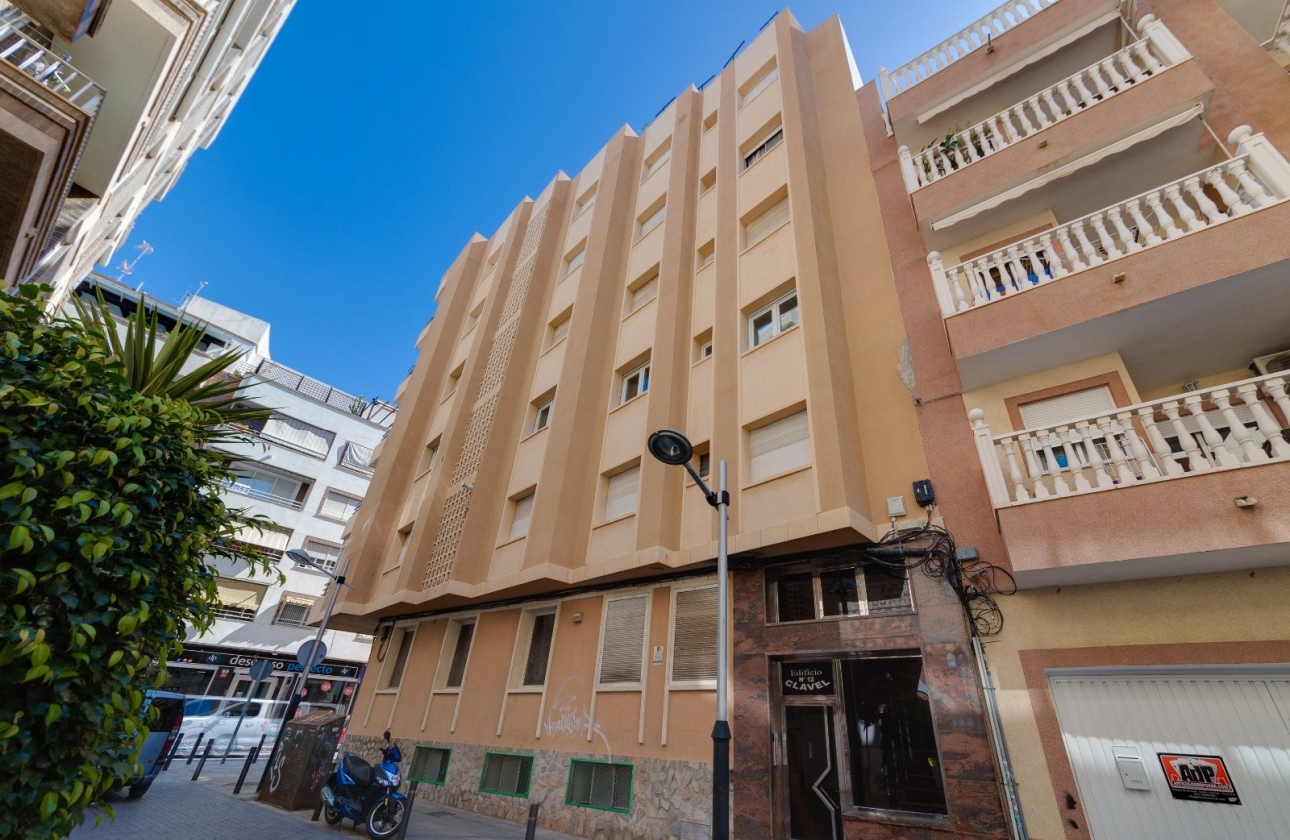 Resale - Apartment - Torrevieja