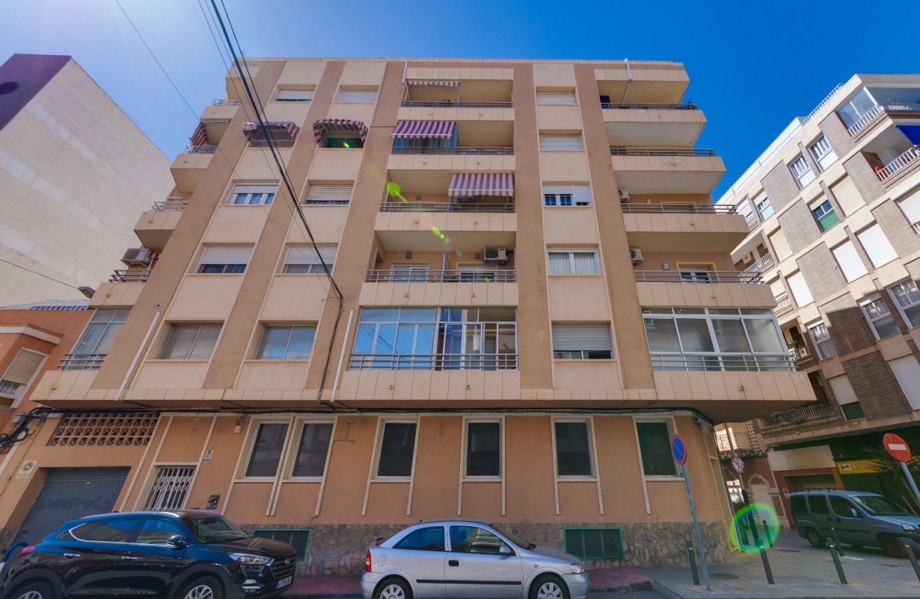 Resale - Apartment - Torrevieja