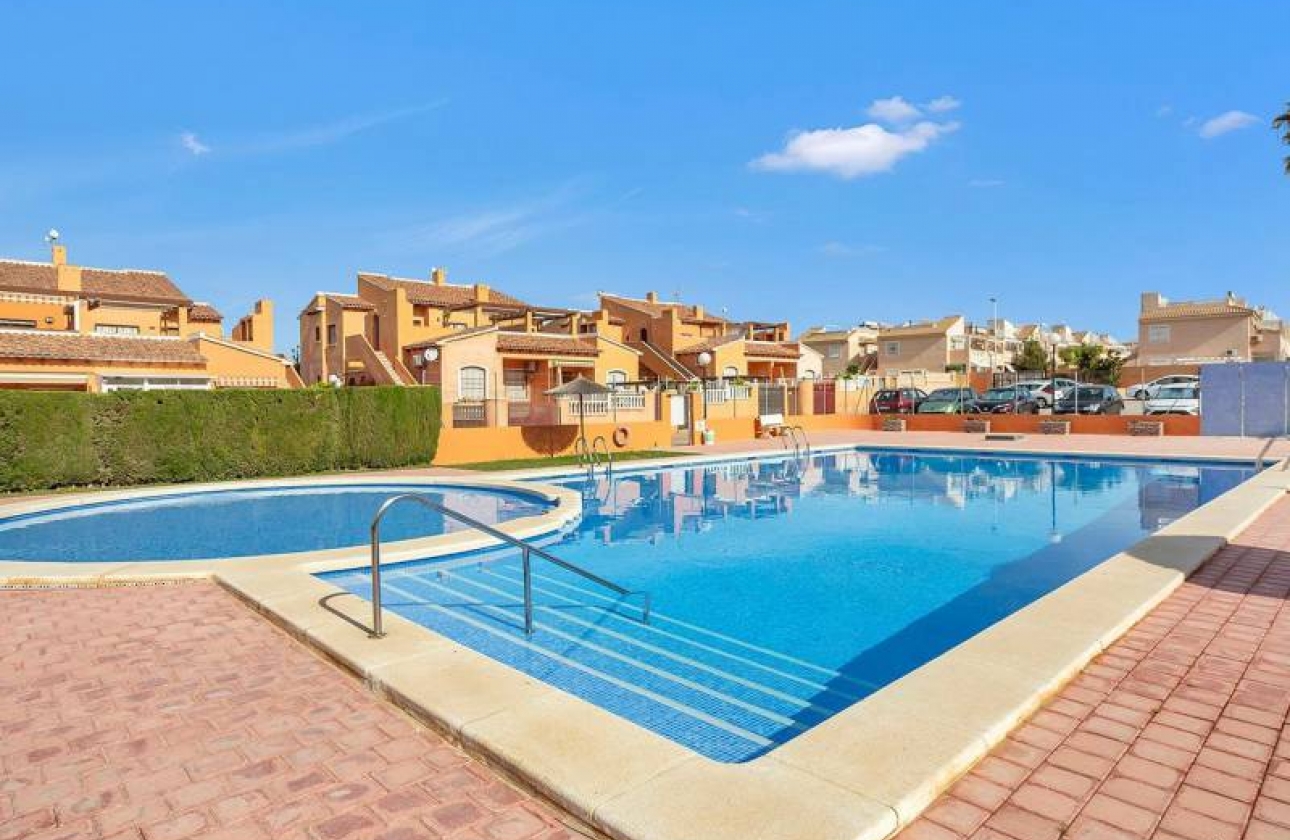 Resale - Bungalow ground floor - Torrevieja - Torrejón