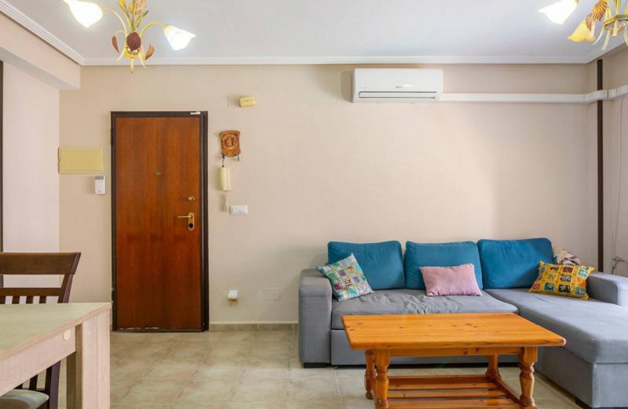 Resale - Bungalow ground floor - Torrevieja - Torrejón