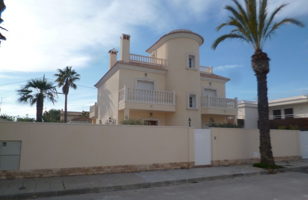 Rynek wtórny - Villa - Orihuela Costa - Cabo Roig