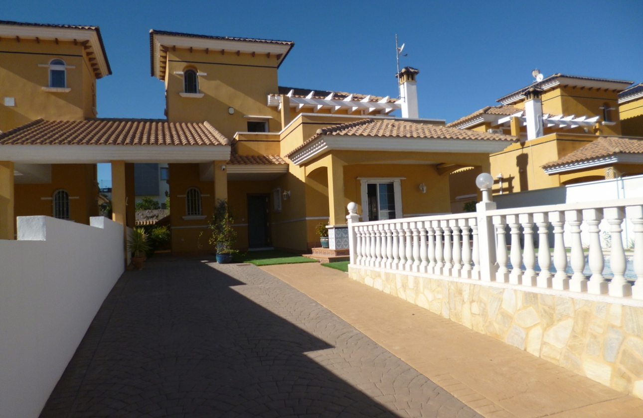 Reventa - Villa - Orihuela Costa - La Zenia