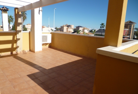 Resale - Villa - Orihuela Costa - La Zenia