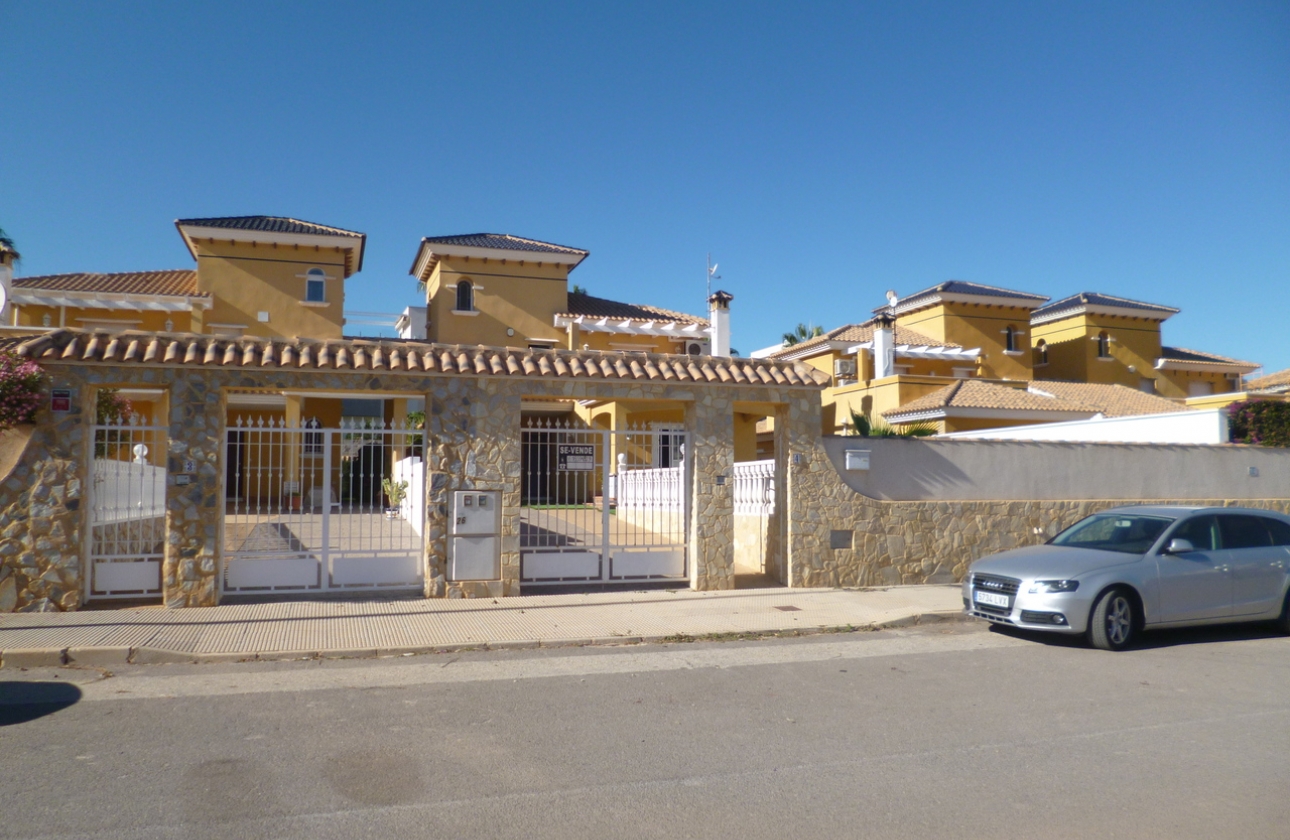 Reventa - Villa - Orihuela Costa - La Zenia