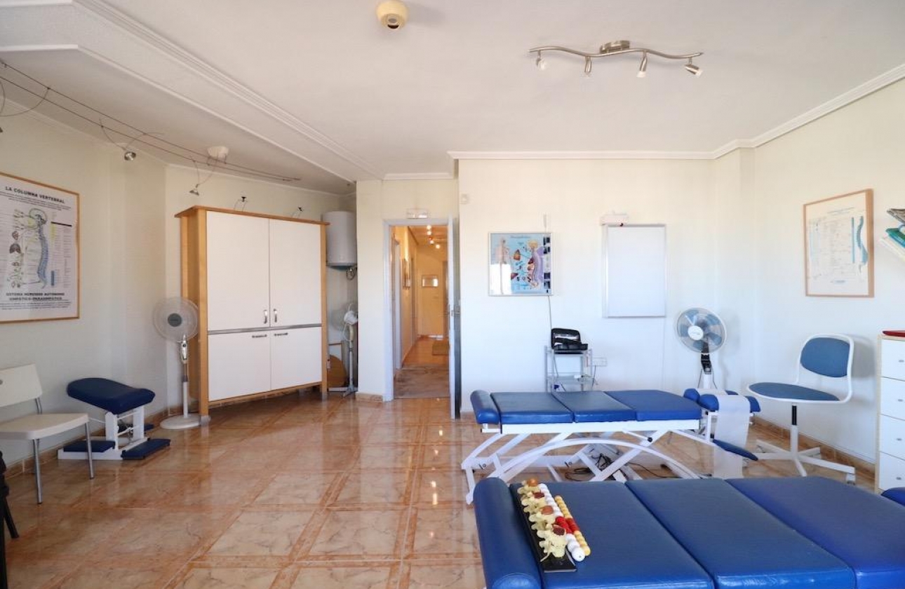 Reventa - Apartment - Orihuela Costa - La Zenia