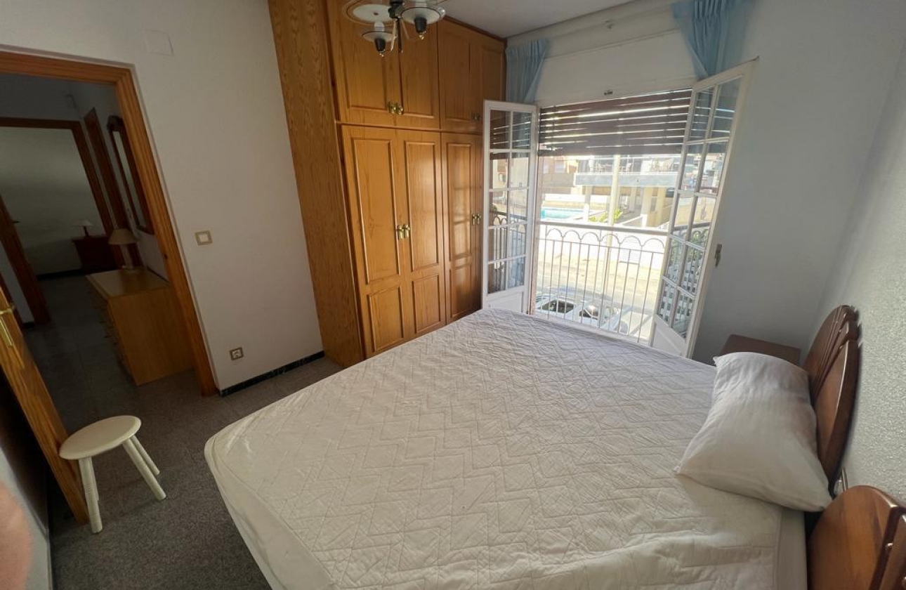 Resale - Townhouse - Santa Pola - Santiago Bernabéu