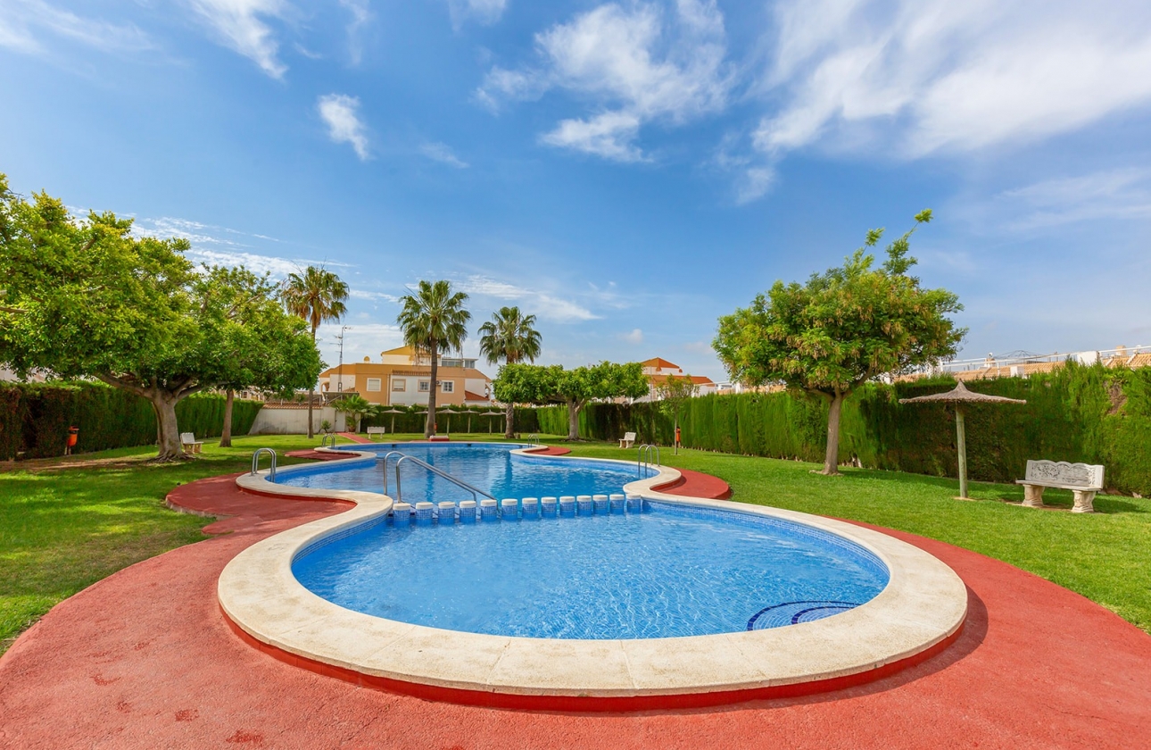 Resale - Bungalow - Torrevieja - Torretas