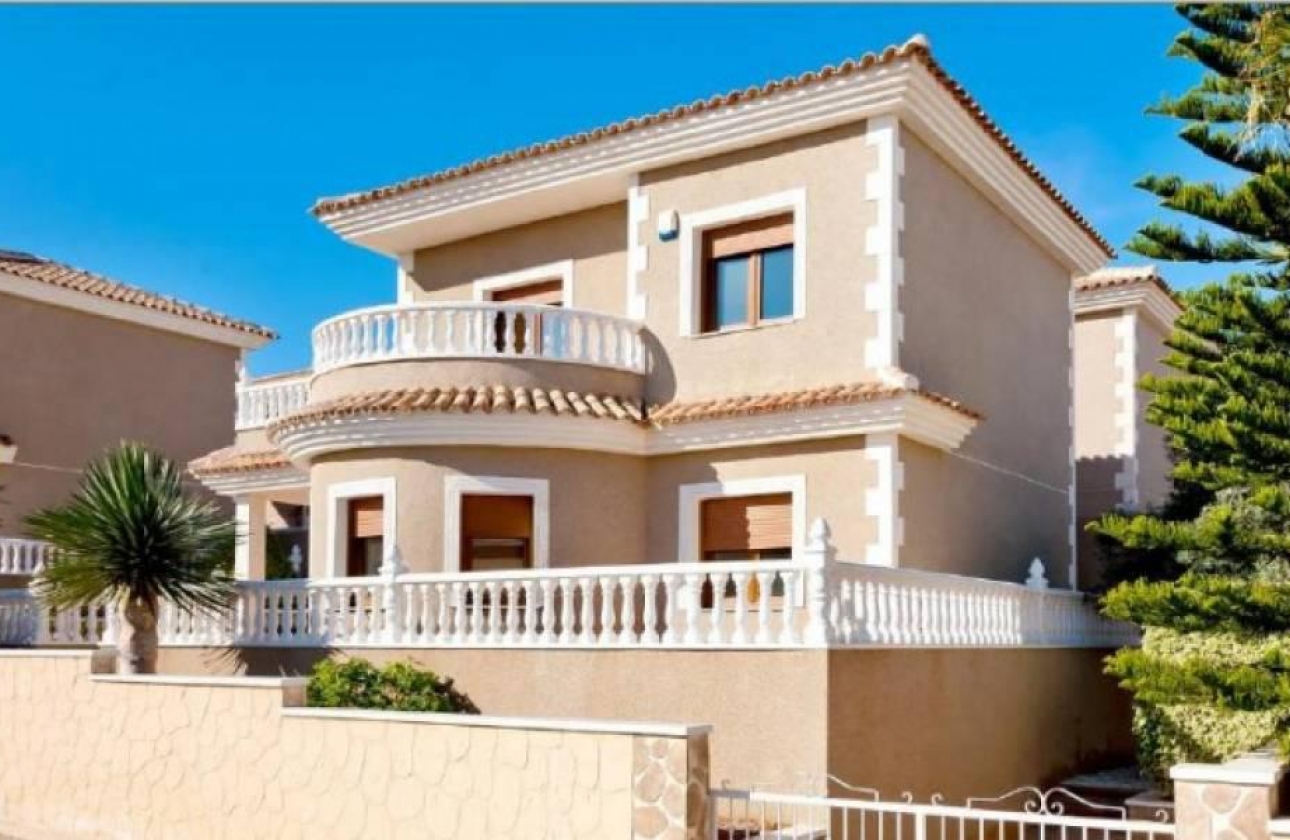 Rynek pierwotny - Villa - Torrevieja - Los Altos