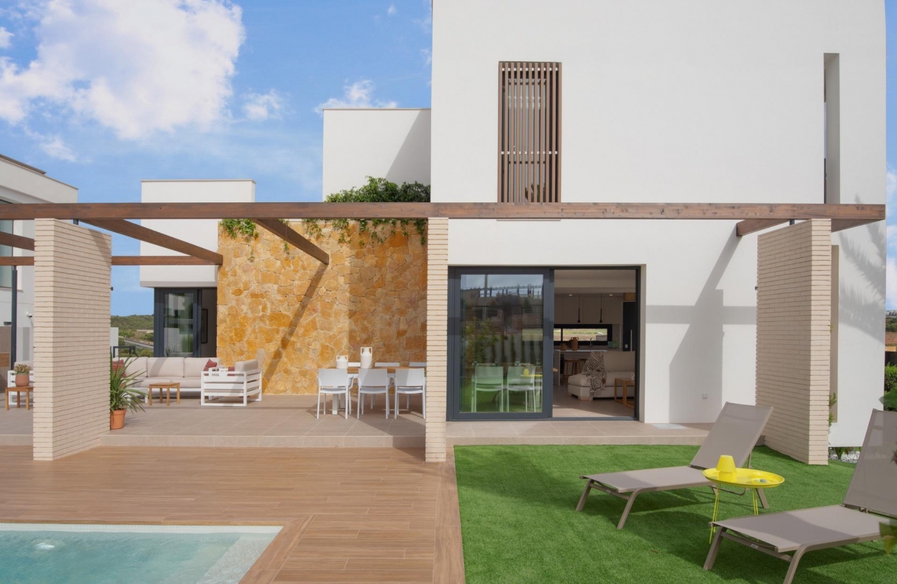 Obra nueva - Villa - Orihuela Costa - Campoamor