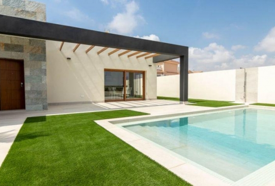 Obra nueva - Villa - Torrevieja - Los Altos