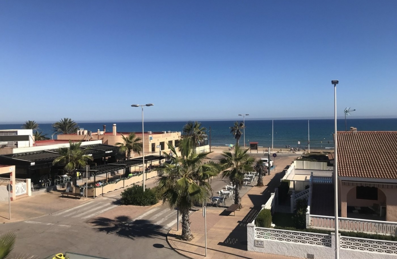 Rynek pierwotny - Villa - Torrevieja - La Mata