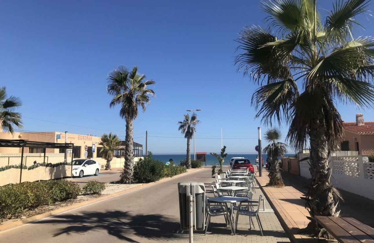 Rynek pierwotny - Villa - Torrevieja - La Mata