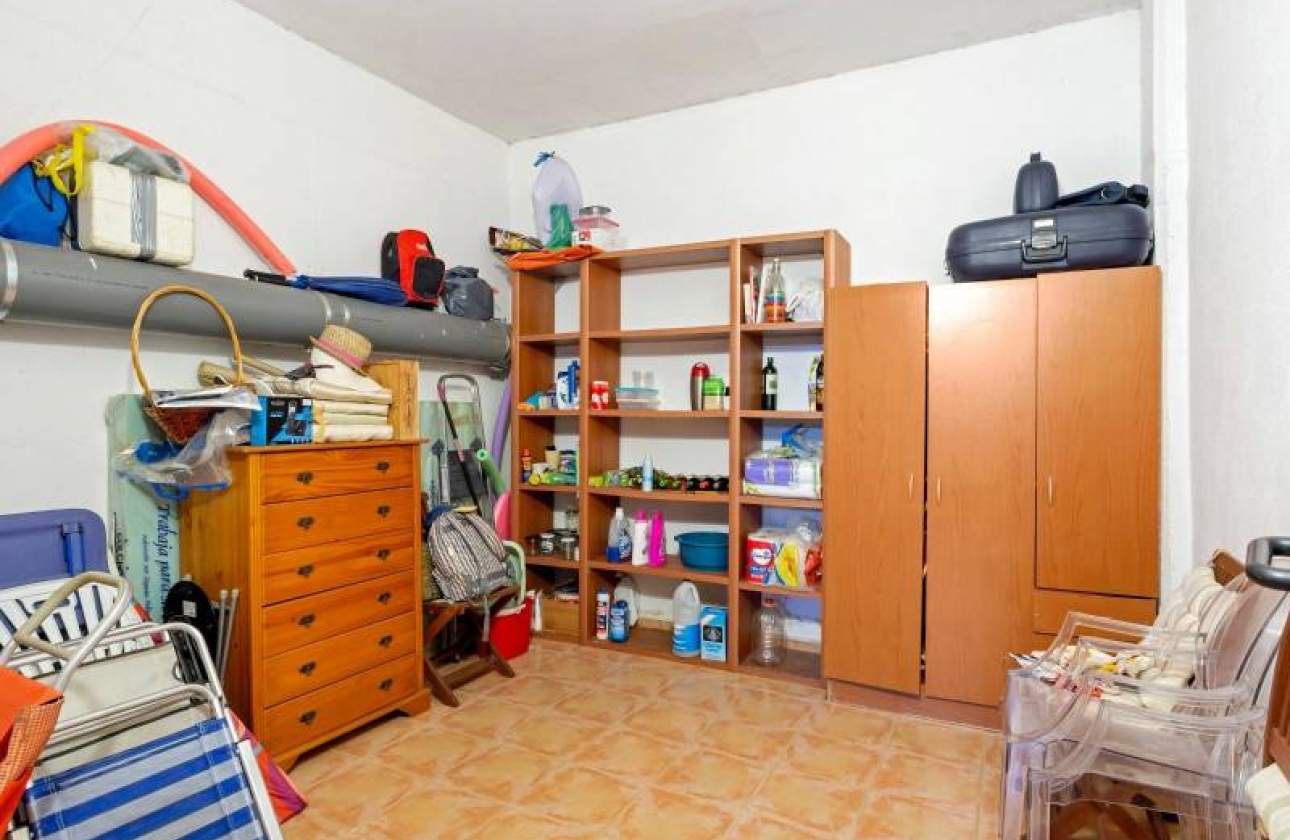 Resale - Apartment - Torrevieja - La Mata