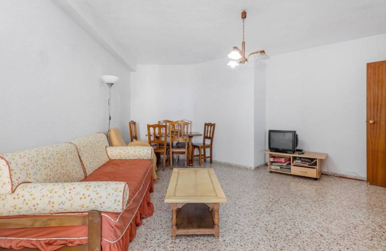 Resale - Apartment - Torrevieja - Playa de los Locos