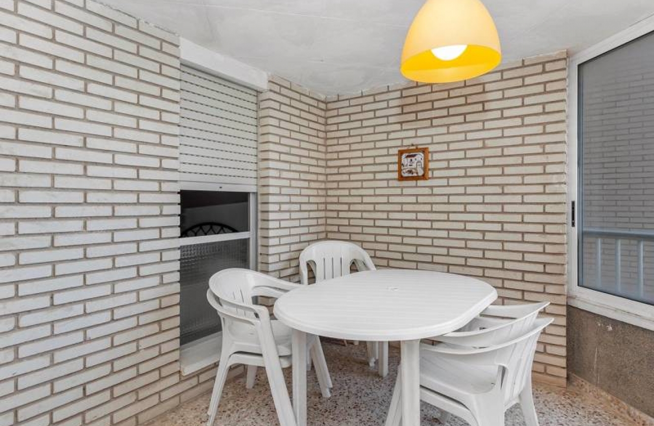 Rynek wtórny - Apartament - Torrevieja - Playa de los Locos