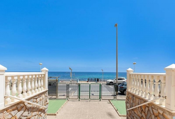 Rynek wtórny - Apartament - Torrevieja - Playa de los Locos