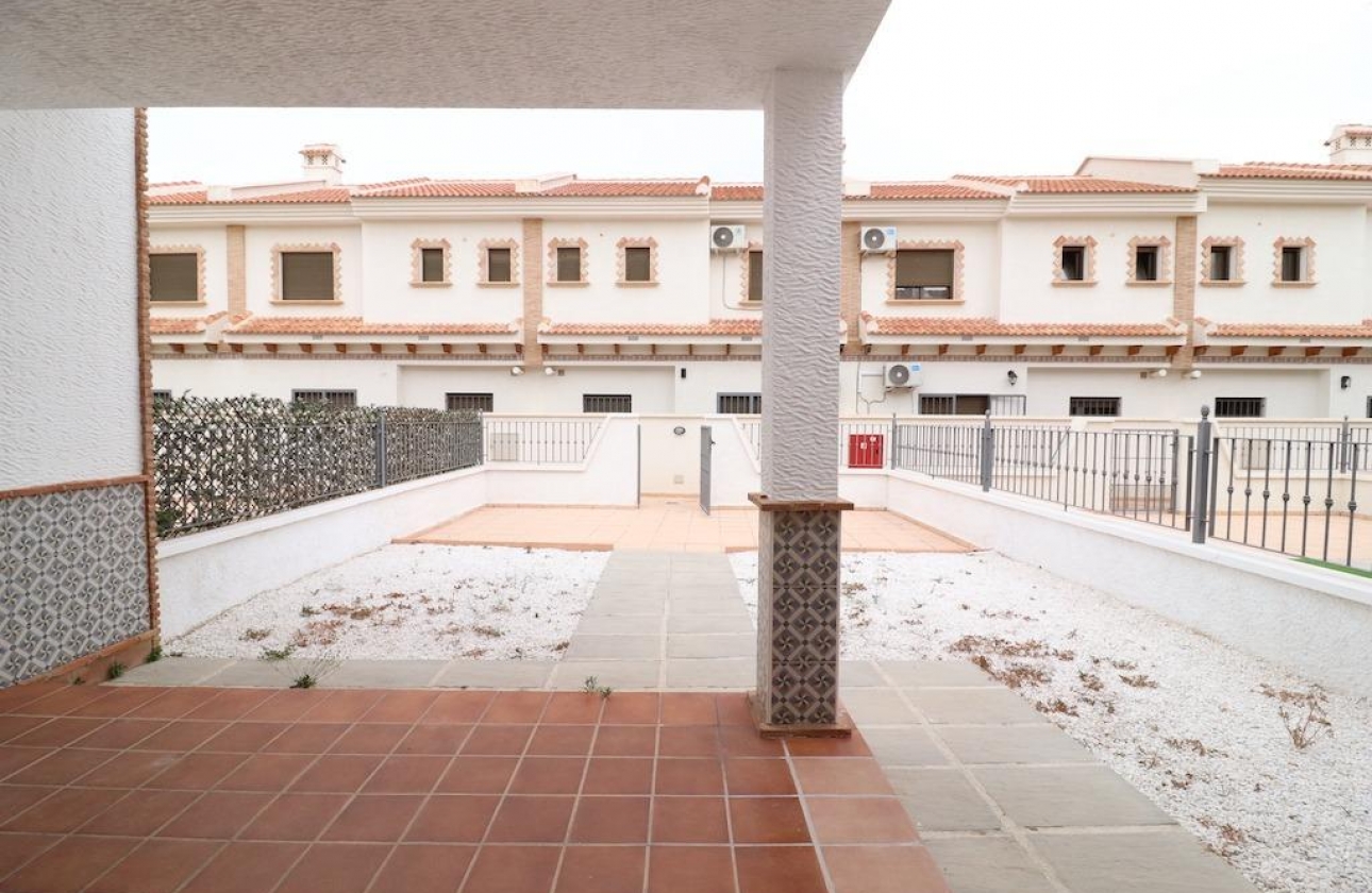 Resale - Townhouse - San Miguel de Salinas - Cerro Del Sol