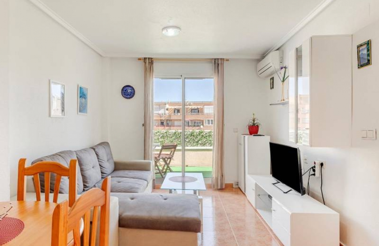 Resale - Apartment - Torrevieja - Centro