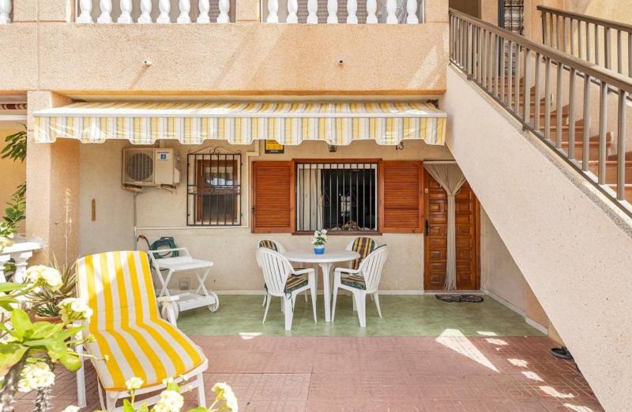 Resale - Bungalow ground floor - Torrevieja - La Mata