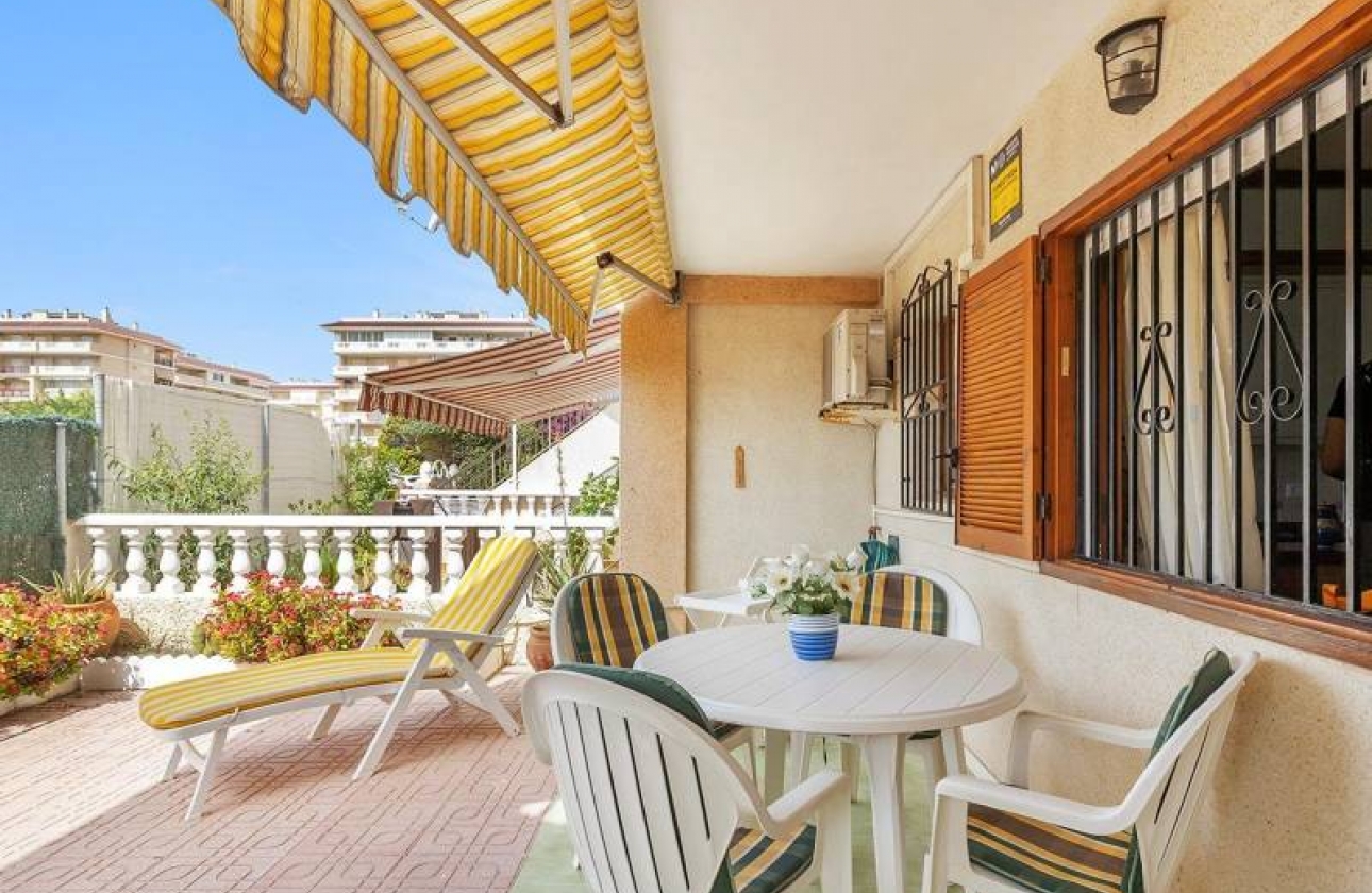 Resale - Bungalow ground floor - Torrevieja - La Mata