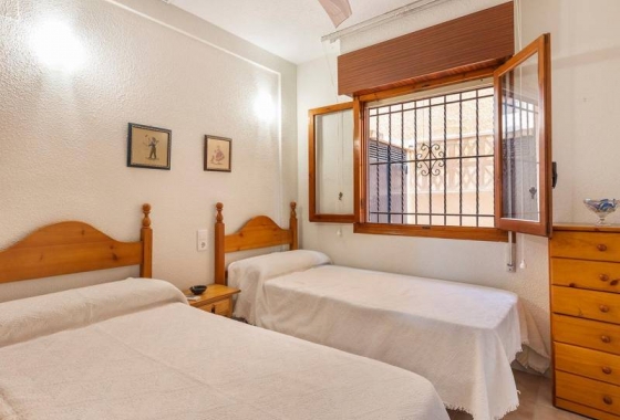 Resale - Bungalow ground floor - Torrevieja - La Mata