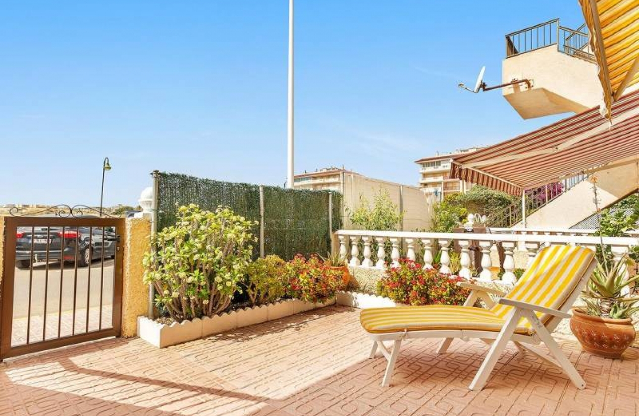 Resale - Bungalow ground floor - Torrevieja - La Mata