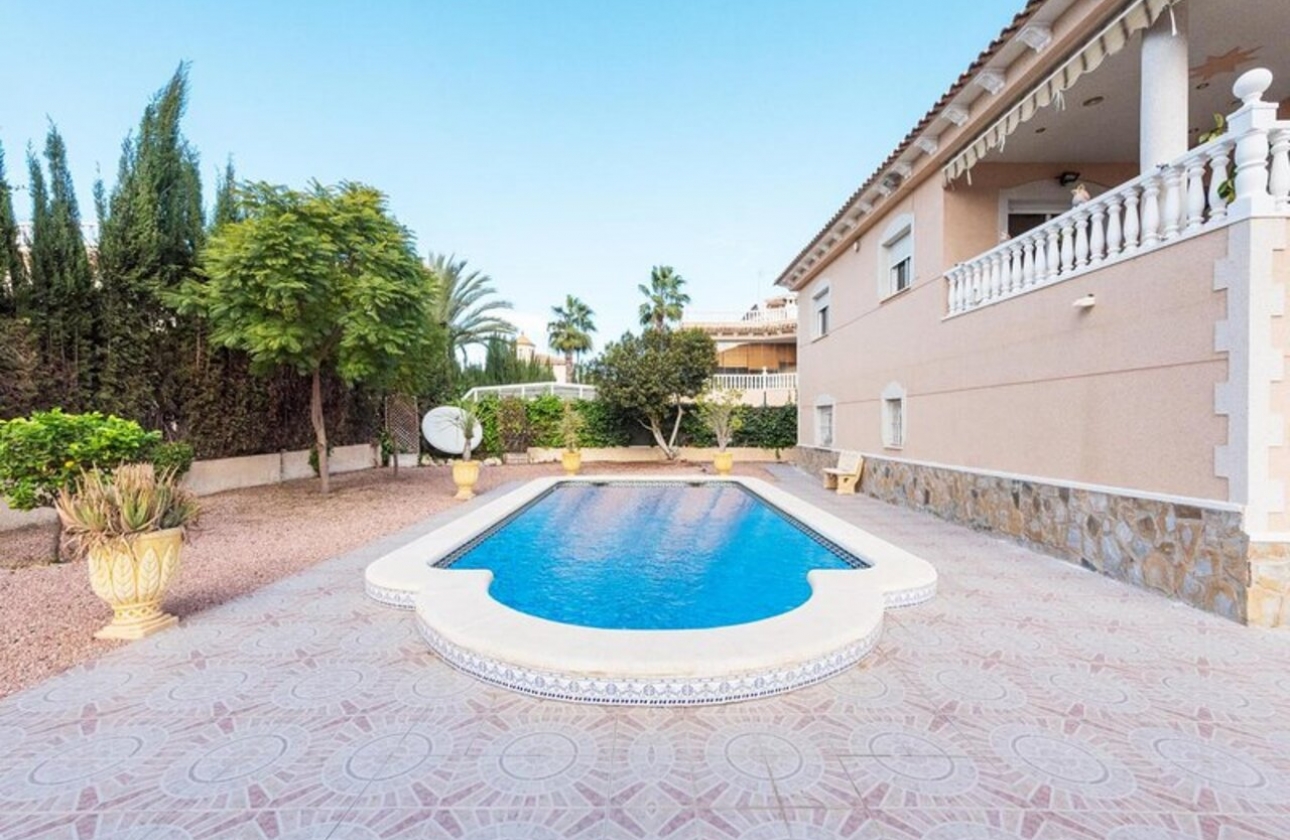 Resale - Villa - La Murada