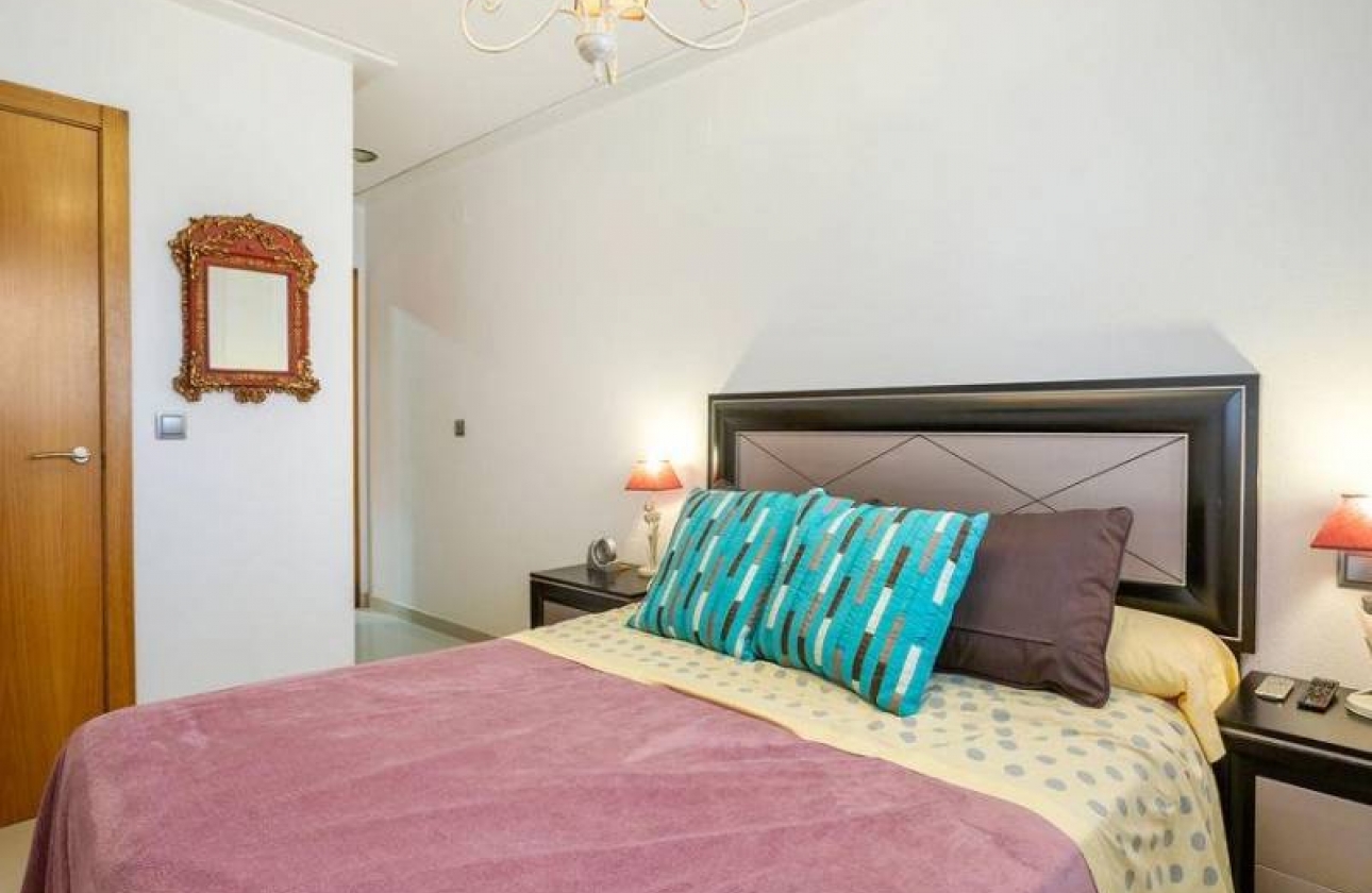 Rynek wtórny - Apartament - Torrevieja - La Mata