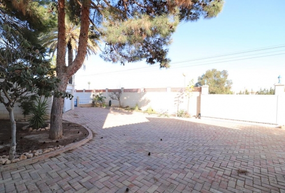 Resale - Villa - Orihuela Costa - Los Dolses