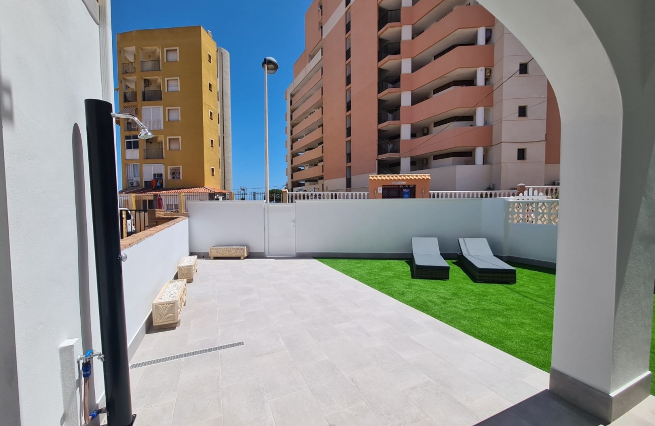 Reventa - Adosado - Torrevieja - La Mata