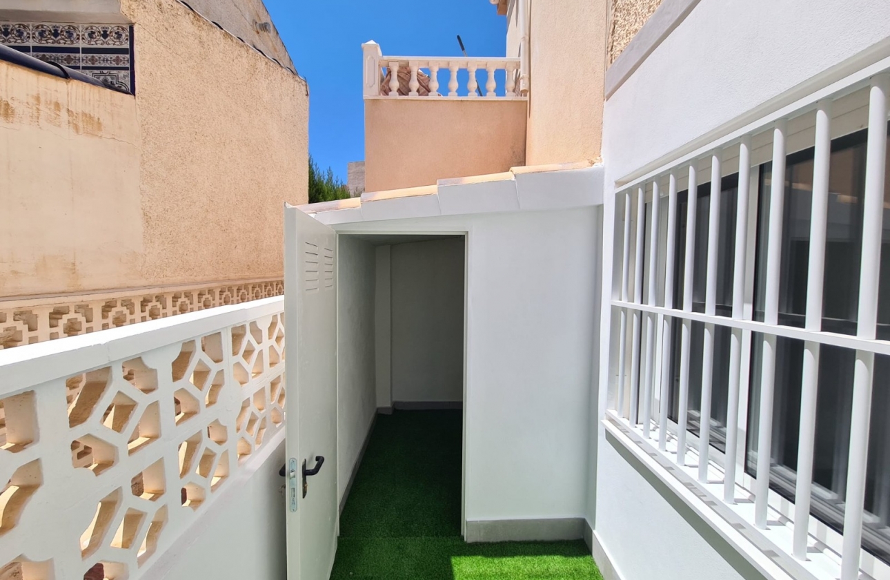 Resale - Townhouse - Torrevieja - La Mata