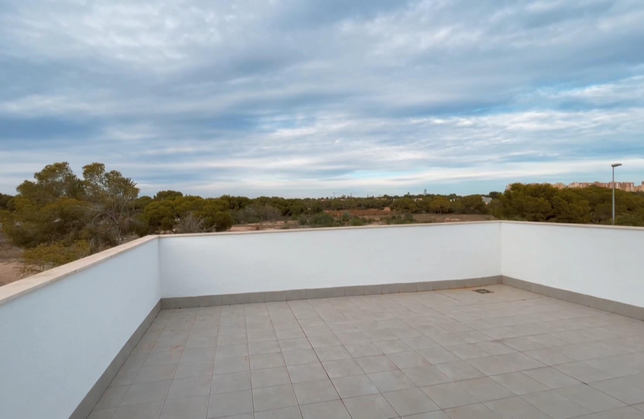 Reventa - Villa - Orihuela Costa - Mil Palmeras