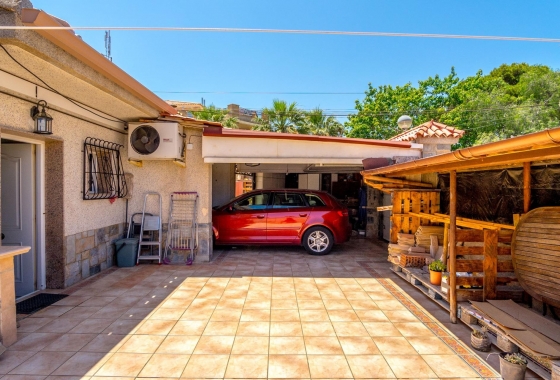 Resale - Villa - Orihuela Costa - Campoamor