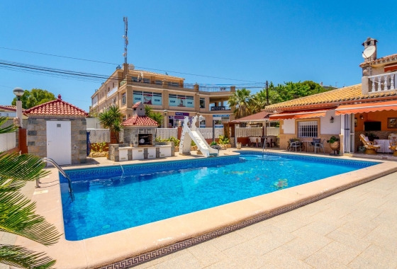 Rynek wtórny - Villa - Orihuela Costa - Campoamor