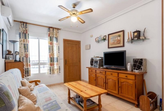 Resale - Apartment - Torrevieja - Parque las naciones