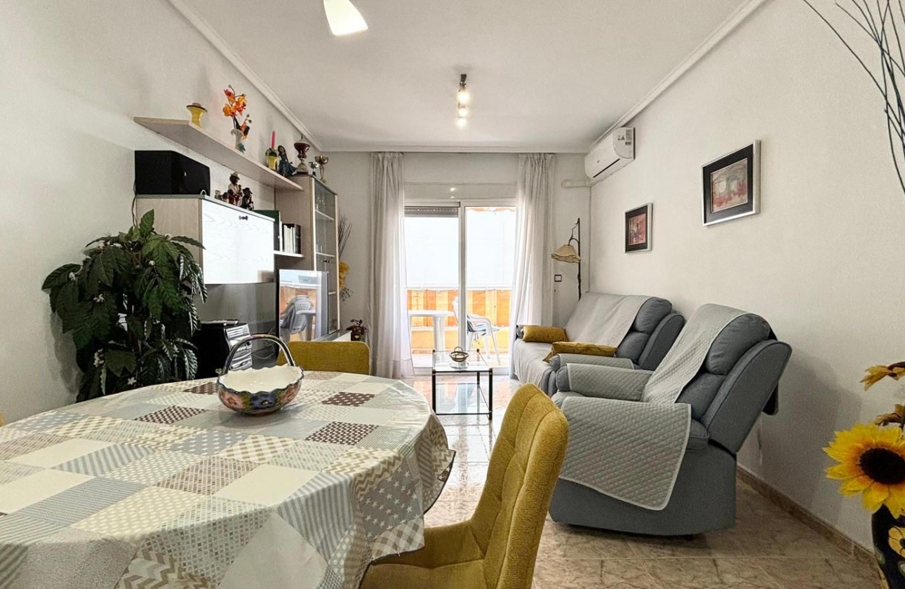 Resale - Apartment - Torrevieja - Playa del Cura