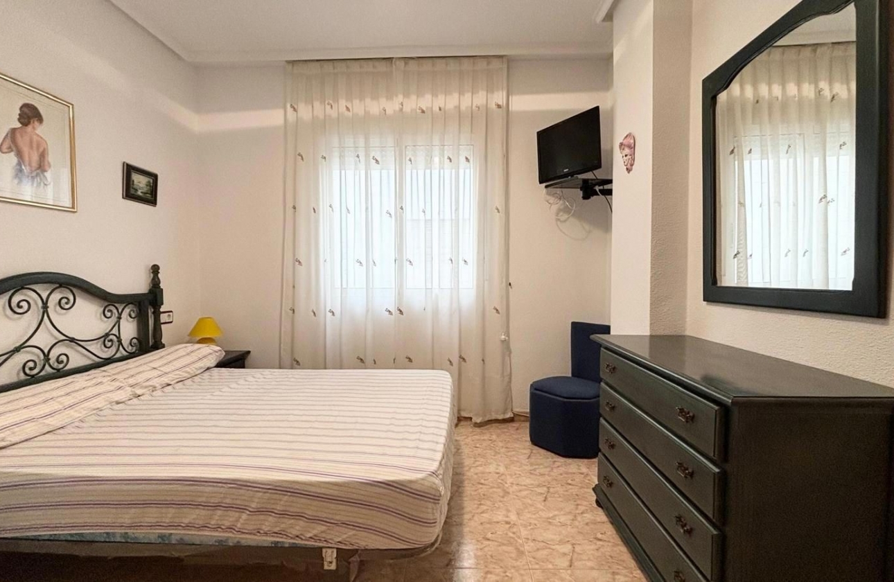 Rynek wtórny - Apartament - Torrevieja - Playa del Cura