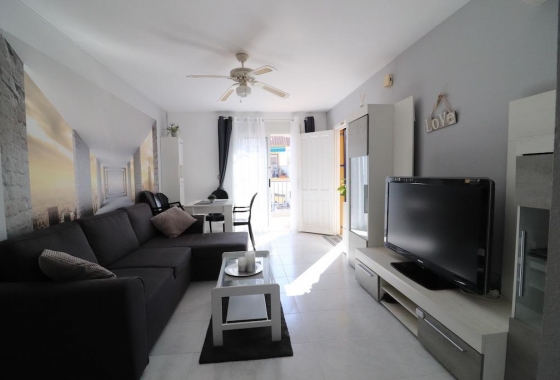 Resale - Bungalow - Orihuela Costa - Playa Flamenca