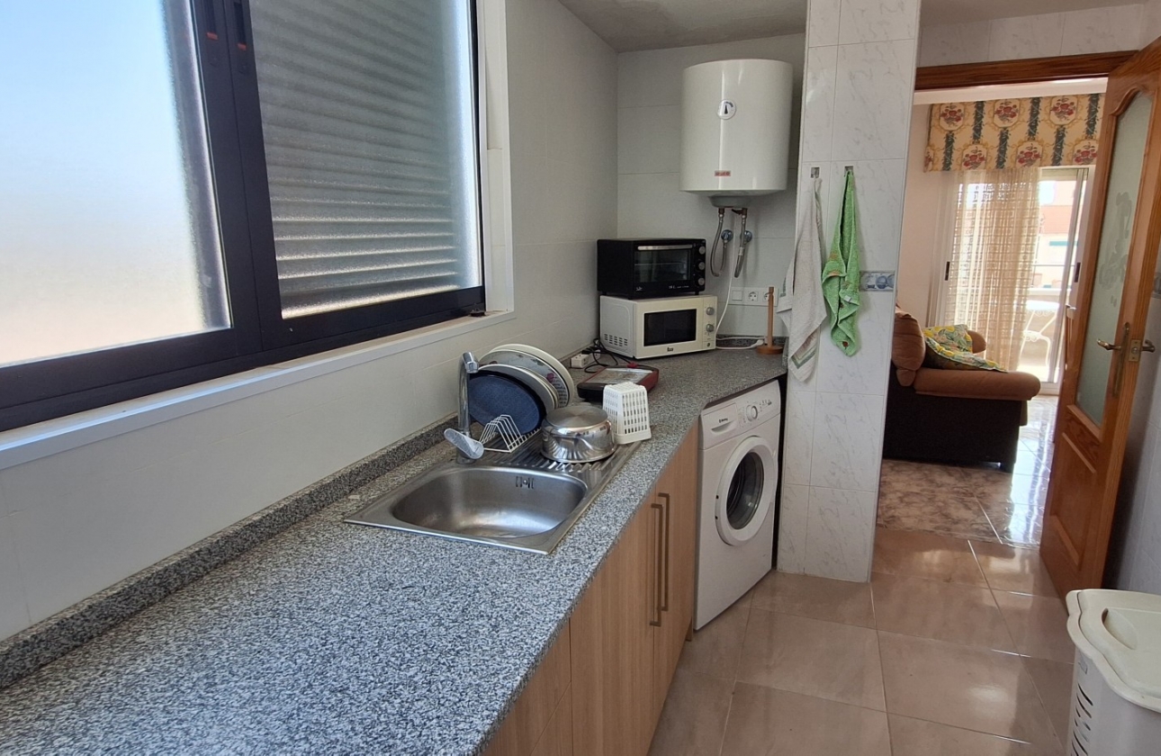 Resale - Apartment - Santa Pola - Gran Playa