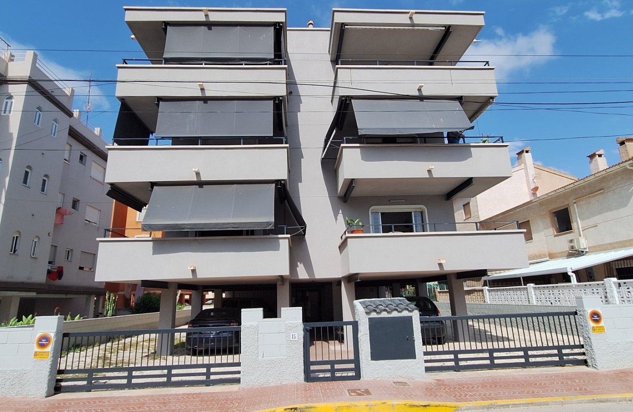 Resale - Apartment - Santa Pola - Gran Playa